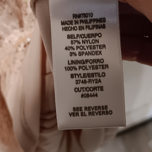 Dress - Picture 4 of 5